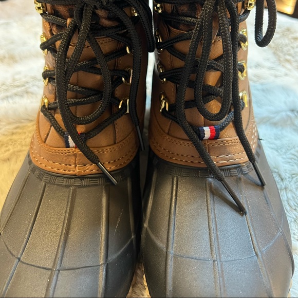 Tommy Hilfiger Cheetah Duck Boots - Picture 3 of 7